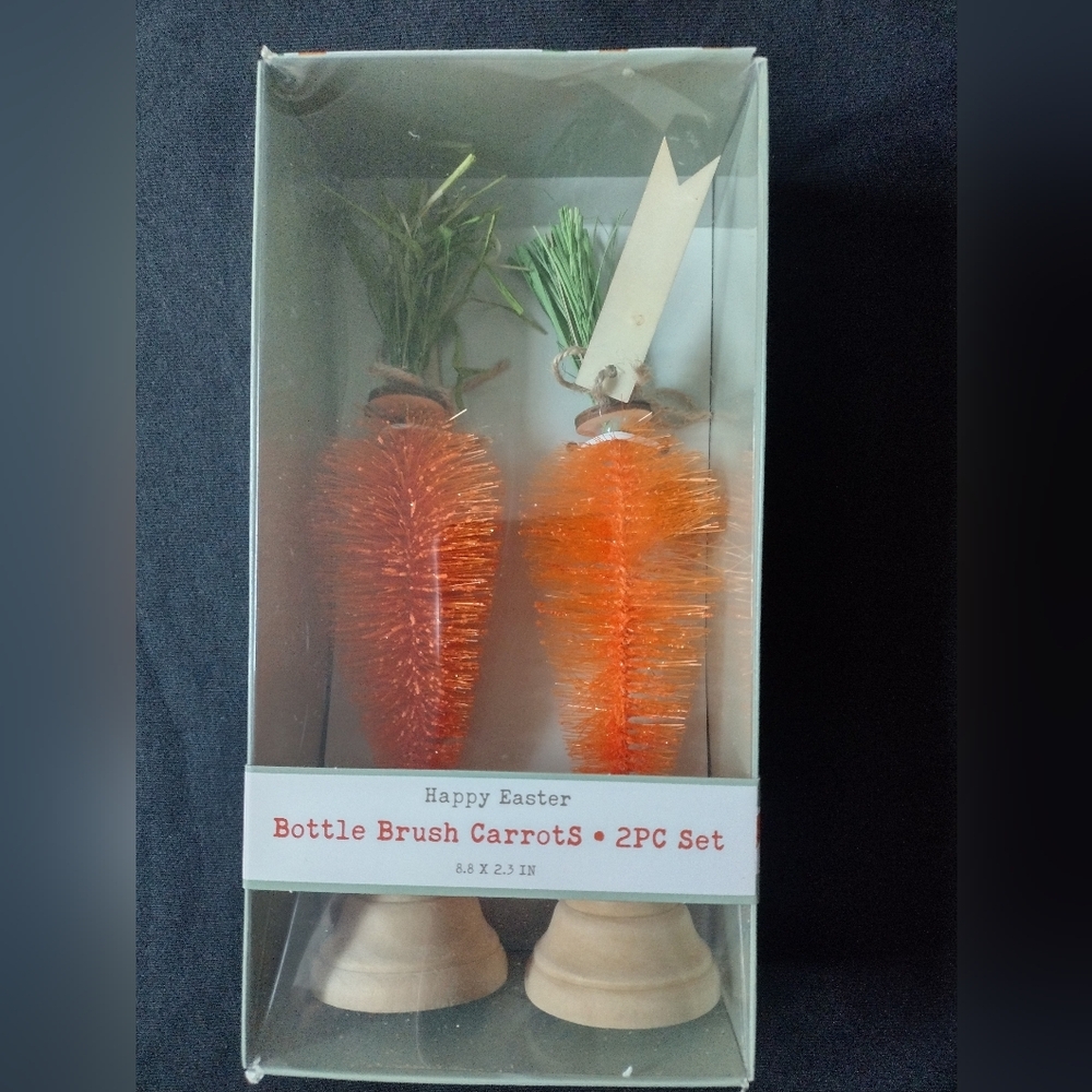 Bottle Brush Carrots 2Pcs. Set